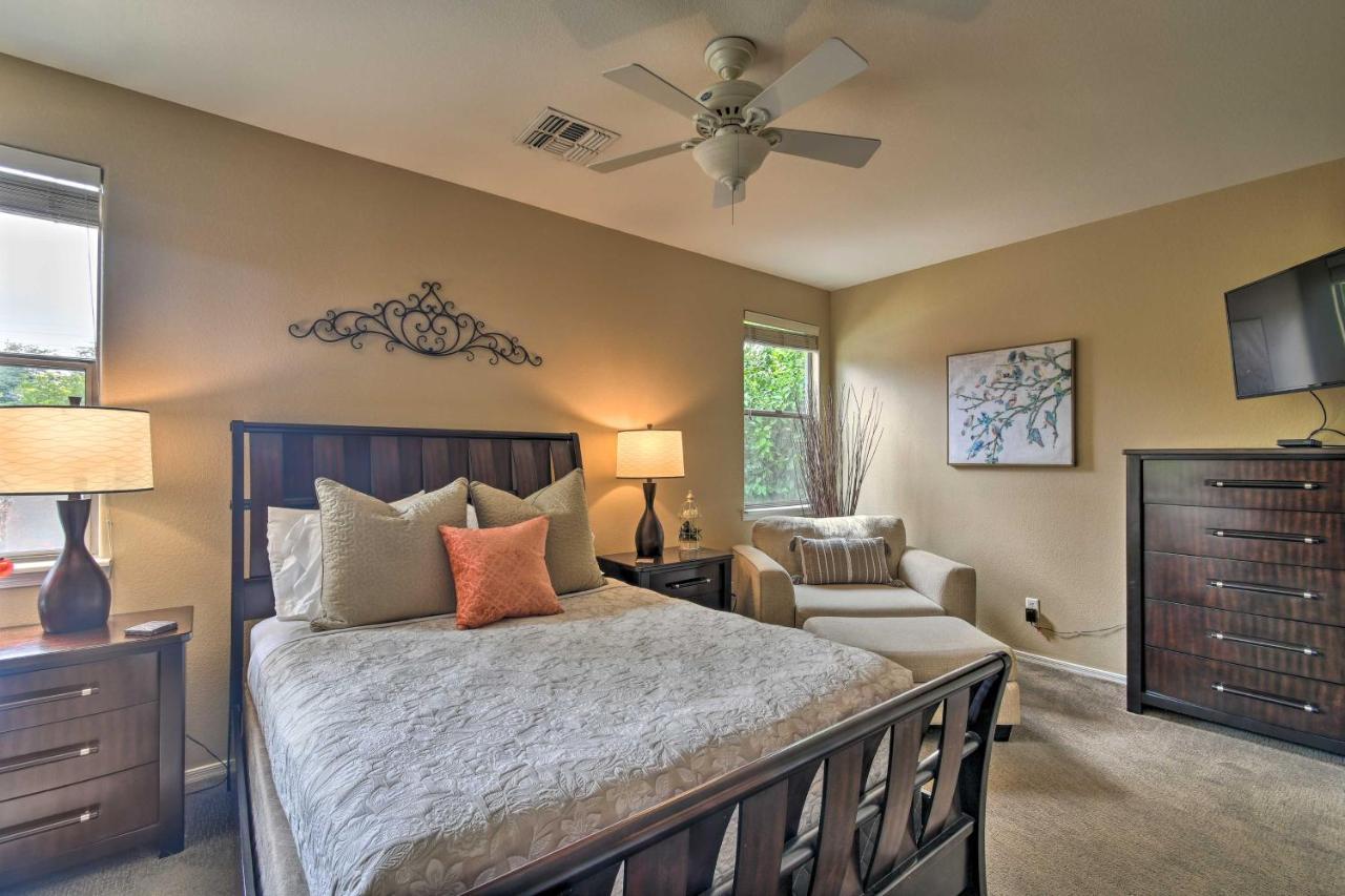 Spacious Surprise Home 6 Mi To Wildlife World Zoo Extérieur photo