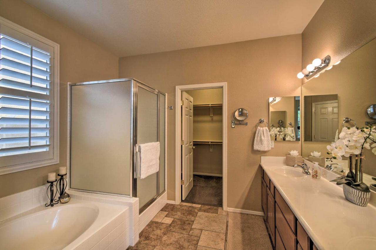 Spacious Surprise Home 6 Mi To Wildlife World Zoo Extérieur photo